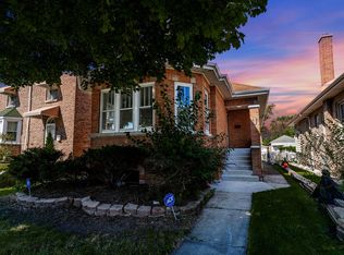 8346 S Dante Ave, Chicago, IL 60619