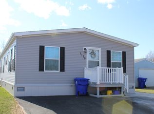 1170 Underwood Ct, Lockport, NY 14094