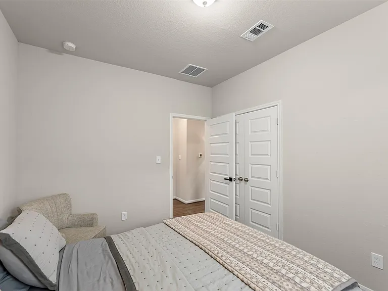 14911 Spring Forest Ln — Photo 16