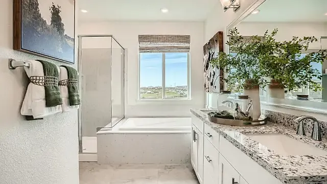 1550 Swain Dr — Photo 2