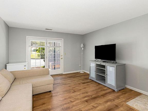 2nd image of 31 Indian Cove Cir Unit 2