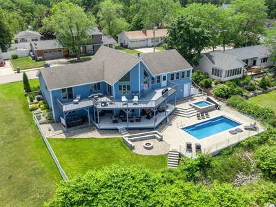 1406 Shore Dr, New Buffalo, MI, 49117