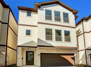 5433 Kiam St #B, Houston, TX 77007