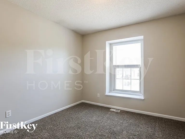 16306 Harris Ave — Photo 11