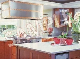 124 Main St, Mc Lean, VA 22109