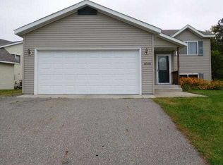 1608 Peach Dr NE, Sauk Rapids, MN 56379
