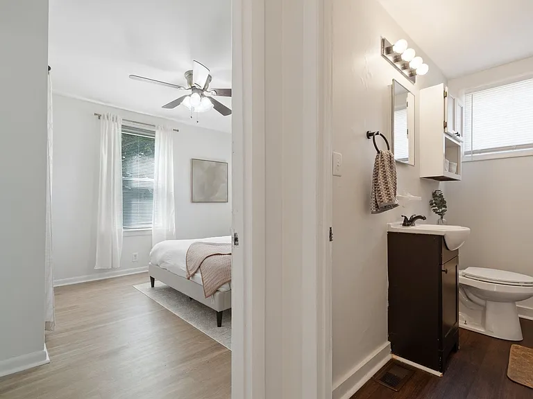 605 Annex Ave — Photo 21
