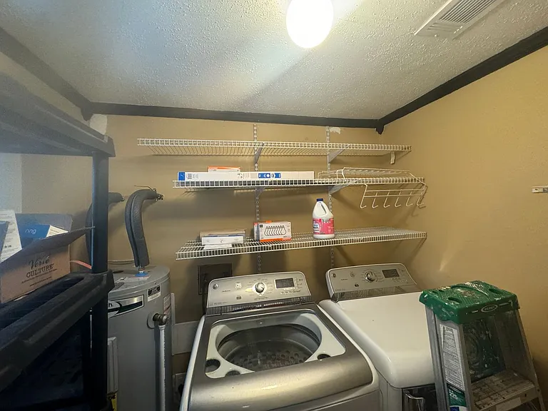 5112 Kraft St — Photo 10