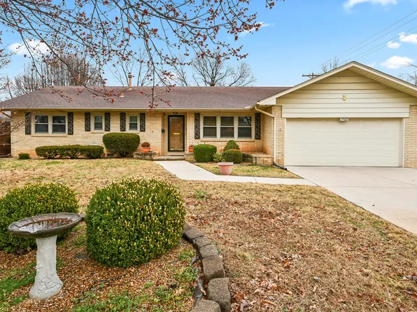 1962 S Westwood Avenue, Springfield, MO 65807