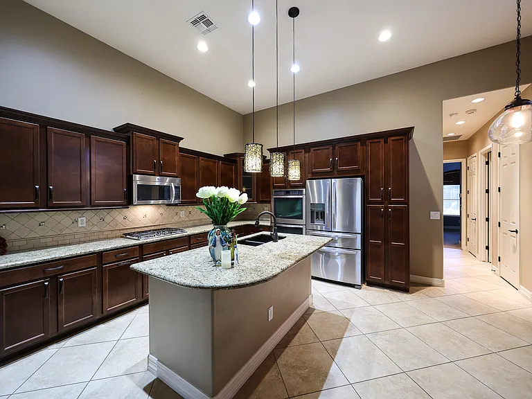 14214 W Harvard St — Photo 10
