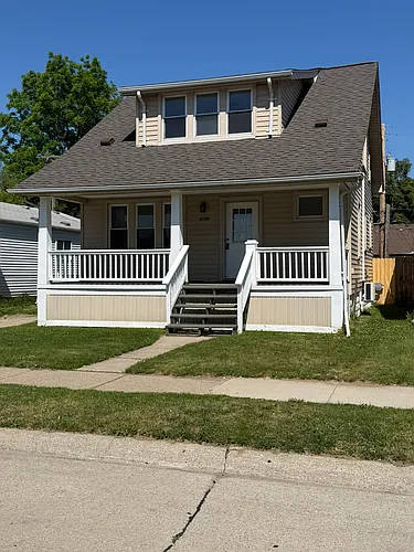 27390 Elmhurst St Photo 1