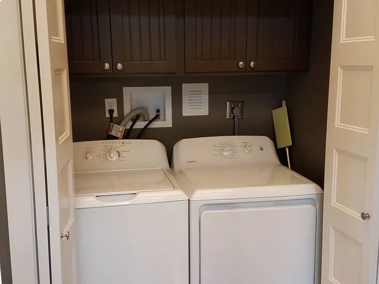 1215 Fern Terrace Dr #2 — Photo 3