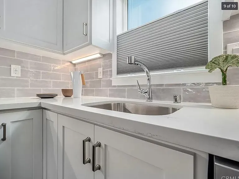 5436 E Sorrento Dr — Photo 3