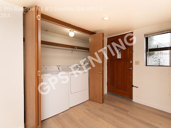 4th image of 5302 9th Ave NE #2
