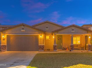 613 E Navajo Trl, San Tan Valley, AZ 85143