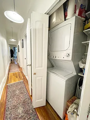 Rented by Compass | media 7