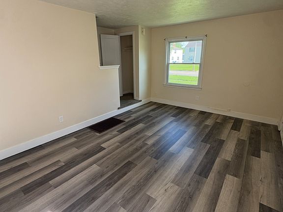 4th image of 2323 Homewood Dr #2323