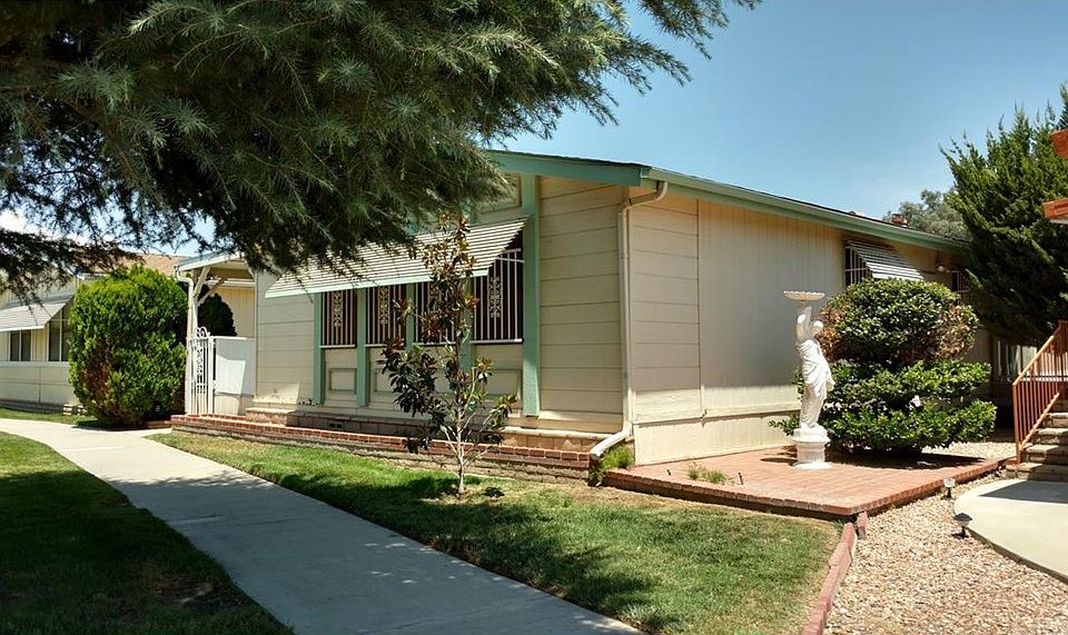 1st image of 1267 Bishop Dr
