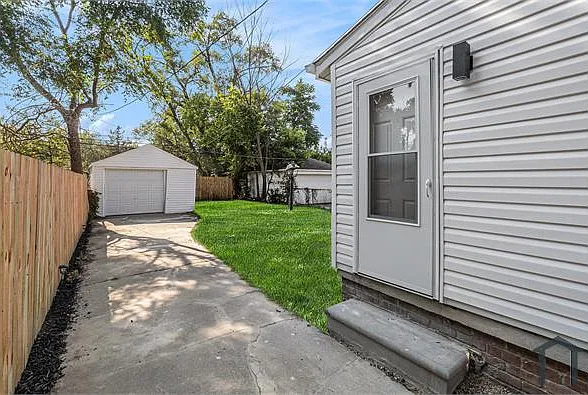 8265 Kentucky St — Photo 40