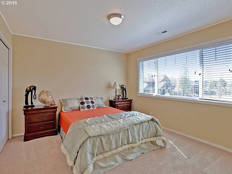 13327 NW Yvonne Ln — Photo 11