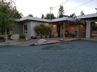 210 Hampden Rd, Grants Pass, OR 97526