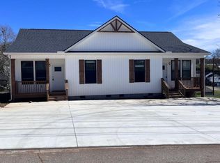 21A Park Pl, Liberty, SC 29657