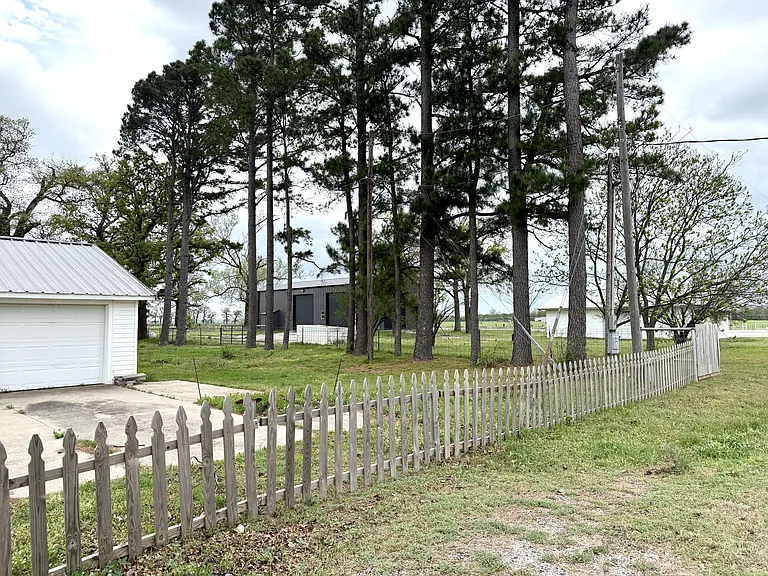 52 Landmark Rd — Photo 28