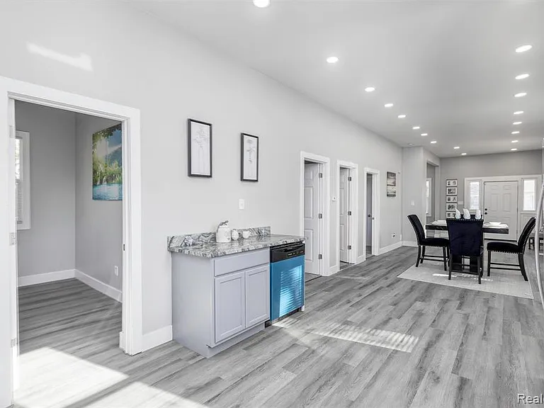 2513 Concord St — Photo 11