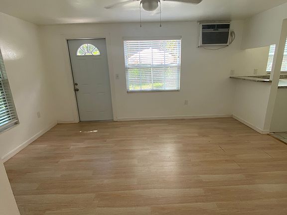4th image of 3436 Alamo Ln #B