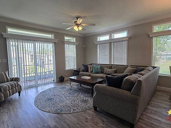 3rd image of 888 Poinsettia St #896