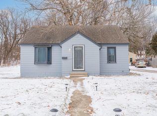 621 N 2nd St, Le Sueur, MN 56058