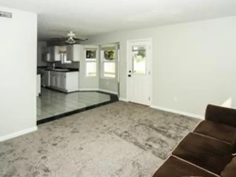 6271 Kelsey Dr — Photo 12