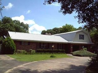 1300 E Laurel Ave, Eunice, LA 70535