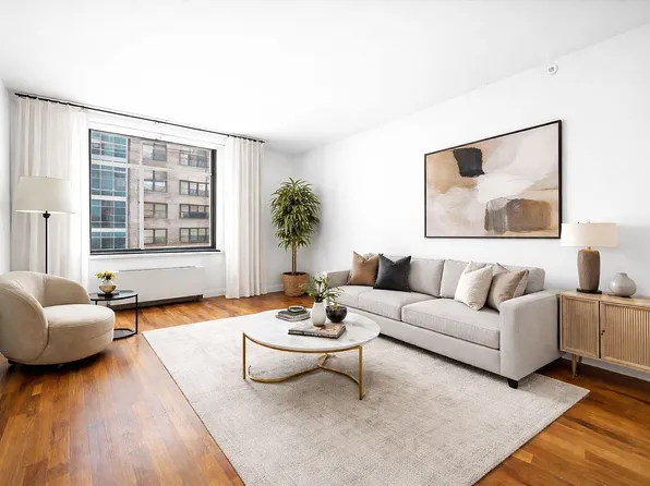 212 E 57th St APT 5C, New York, NY 10022