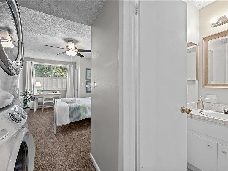 2941 Cherokee Ave #1 — Photo 4