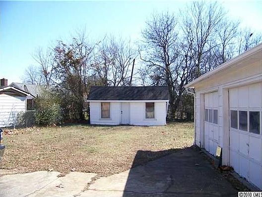 2nd image of 7619 Shadowcrest Dr