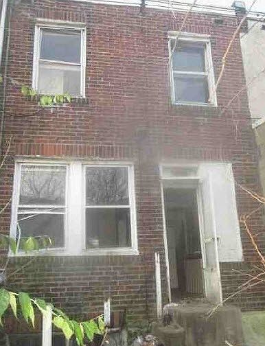 2nd image of 2627 S Dewey St