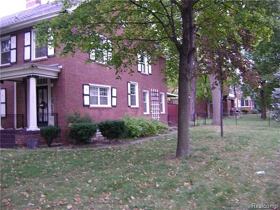 2nd image of 7710 La Salle Blvd