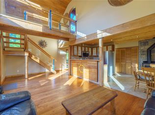 316 Leighton Way, Tofino, BC V0R 2Z0