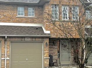 1276 Silvan Forest Dr #25, Burlington, ON L7M 4V8
