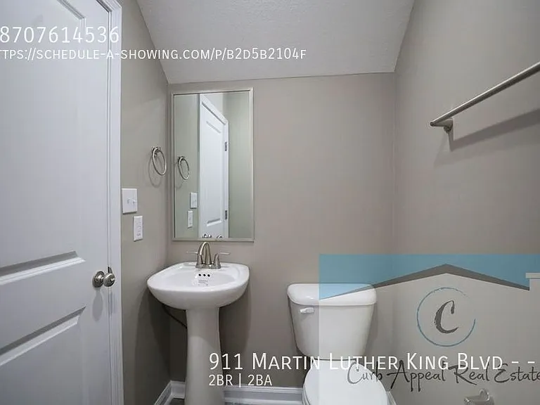 911 Martin Luther King Blvd #B — Photo 27