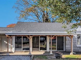 17 Lawton Ter, Ansonia, CT 06401