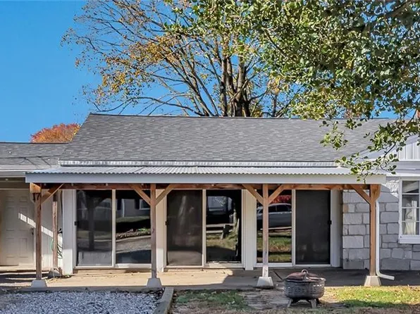 17 Lawton Terrace, Ansonia, CT 06401
