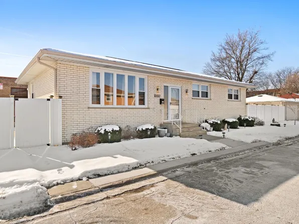 4256 N Nordica Ave, Norridge, IL 60706