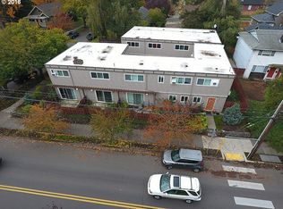 1625 SE Bidwell St, Portland, OR 97202