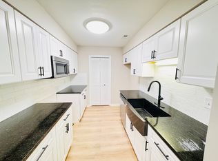 1002 Bridge Ln SE, Smyrna, GA 30082