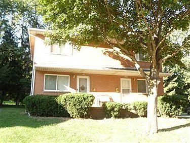 2nd image of 2453 & 2455 Eastlawn Ave