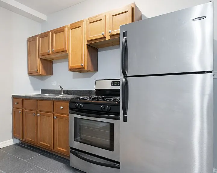 The Kenmore on Edgewater — Photo 9