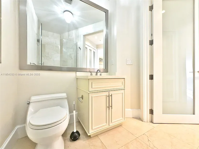 848 Brickell Key Dr #306 — Photo 21