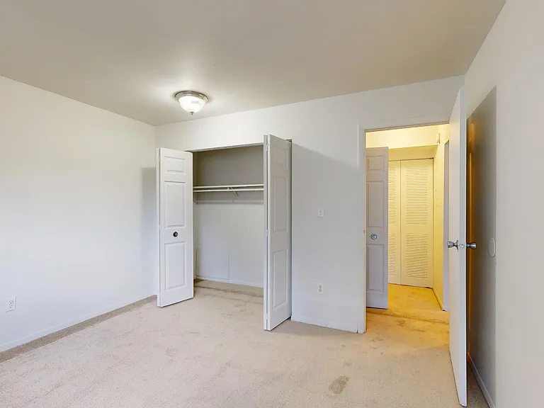 Country Meadow Apartments — Photo 26